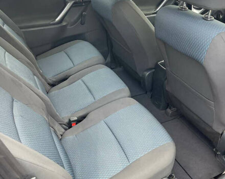 Белый Тойота Версо, объемом двигателя 0 л и пробегом 119 тыс. км за 9600 $, фото 4 на Automoto.ua