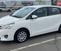 Белый Тойота Версо, объемом двигателя 0 л и пробегом 119 тыс. км за 9600 $, фото 1 на Automoto.ua