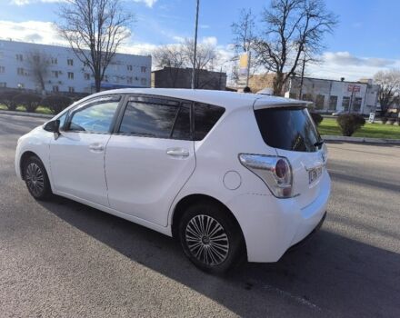 Белый Тойота Версо, объемом двигателя 0 л и пробегом 292 тыс. км за 10750 $, фото 3 на Automoto.ua