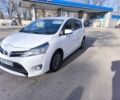 Белый Тойота Версо, объемом двигателя 0 л и пробегом 292 тыс. км за 10750 $, фото 2 на Automoto.ua