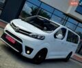 Белый Тойота Версо, объемом двигателя 2 л и пробегом 143 тыс. км за 29950 $, фото 6 на Automoto.ua