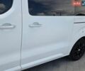 Белый Тойота Версо, объемом двигателя 2 л и пробегом 143 тыс. км за 29950 $, фото 18 на Automoto.ua