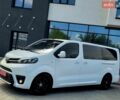 Белый Тойота Версо, объемом двигателя 2 л и пробегом 143 тыс. км за 29950 $, фото 4 на Automoto.ua