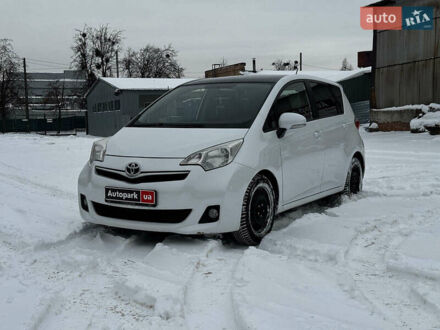 Білий Тойота Версо, об'ємом двигуна 1.4 л та пробігом 225 тис. км за 7440 $, фото 1 на Automoto.ua