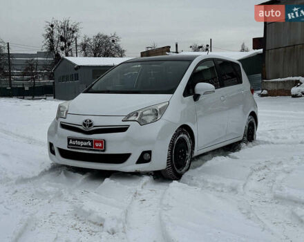 Белый Тойота Версо, объемом двигателя 1.4 л и пробегом 225 тыс. км за 7440 $, фото 1 на Automoto.ua