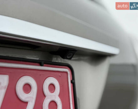 Бежевый Тойота Версо, объемом двигателя 1.6 л и пробегом 132 тыс. км за 11700 $, фото 25 на Automoto.ua