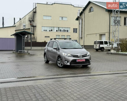 Бежевый Тойота Версо, объемом двигателя 1.6 л и пробегом 132 тыс. км за 11700 $, фото 21 на Automoto.ua