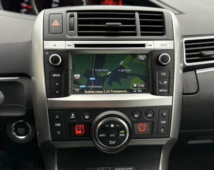 Бежевый Тойота Версо, объемом двигателя 1.6 л и пробегом 132 тыс. км за 11700 $, фото 40 на Automoto.ua