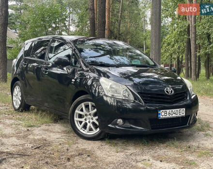 Черный Тойота Версо, объемом двигателя 2.23 л и пробегом 335 тыс. км за 8500 $, фото 1 на Automoto.ua