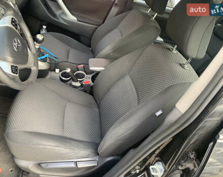 Чорний Тойота Версо, об'ємом двигуна 2 л та пробігом 280 тис. км за 8400 $, фото 9 на Automoto.ua