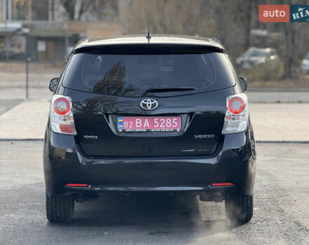 Чорний Тойота Версо, об'ємом двигуна 1.8 л та пробігом 208 тис. км за 11900 $, фото 2 на Automoto.ua