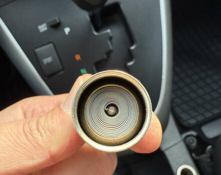 Чорний Тойота Версо, об'ємом двигуна 1.8 л та пробігом 208 тис. км за 11900 $, фото 18 на Automoto.ua