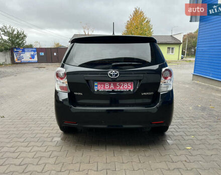 Чорний Тойота Версо, об'ємом двигуна 1.8 л та пробігом 206 тис. км за 11900 $, фото 62 на Automoto.ua