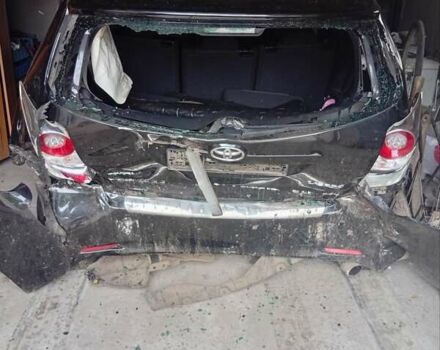 Черный Тойота Версо, объемом двигателя 2.2 л и пробегом 224 тыс. км за 5000 $, фото 4 на Automoto.ua