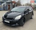 Черный Тойота Версо, объемом двигателя 2 л и пробегом 253 тыс. км за 9200 $, фото 1 на Automoto.ua