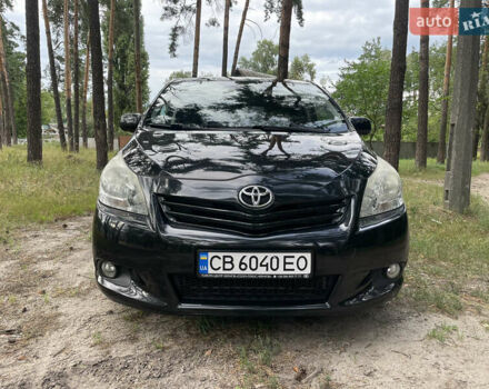 Черный Тойота Версо, объемом двигателя 2.23 л и пробегом 335 тыс. км за 8500 $, фото 7 на Automoto.ua