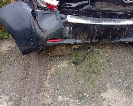 Черный Тойота Версо, объемом двигателя 2.2 л и пробегом 224 тыс. км за 5000 $, фото 6 на Automoto.ua