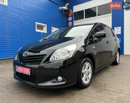 Чорний Тойота Версо, об'ємом двигуна 1.8 л та пробігом 206 тис. км за 11900 $, фото 57 на Automoto.ua