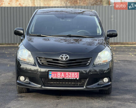 Чорний Тойота Версо, об'ємом двигуна 1.8 л та пробігом 208 тис. км за 11900 $, фото 5 на Automoto.ua