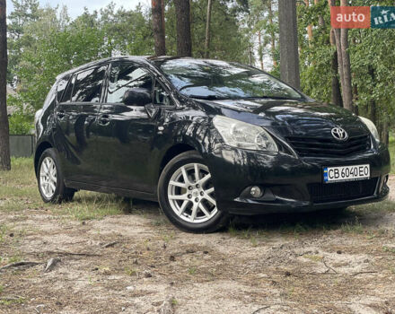 Черный Тойота Версо, объемом двигателя 2.23 л и пробегом 335 тыс. км за 8500 $, фото 3 на Automoto.ua