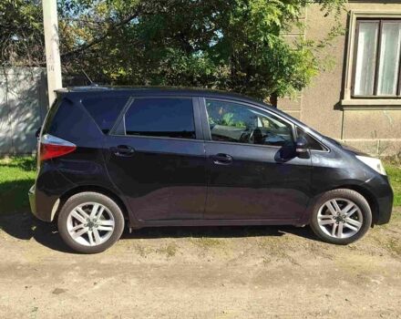 Черный Тойота Версо, объемом двигателя 1.3 л и пробегом 294 тыс. км за 6500 $, фото 6 на Automoto.ua