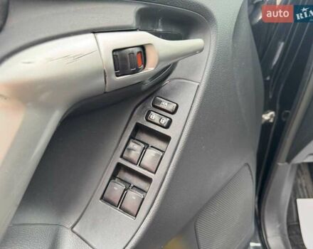 Черный Тойота Версо, объемом двигателя 2 л и пробегом 278 тыс. км за 9490 $, фото 9 на Automoto.ua