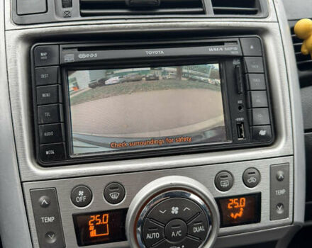 Черный Тойота Версо, объемом двигателя 2 л и пробегом 235 тыс. км за 8000 $, фото 12 на Automoto.ua