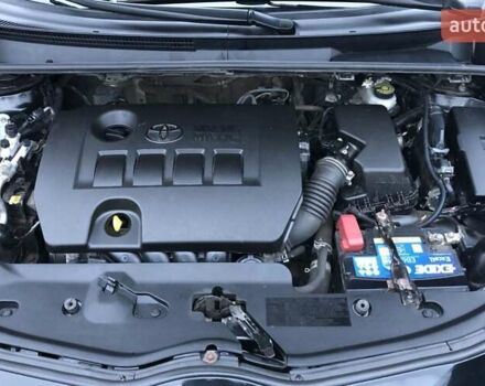 Чорний Тойота Версо, об'ємом двигуна 1.8 л та пробігом 181 тис. км за 10900 $, фото 5 на Automoto.ua