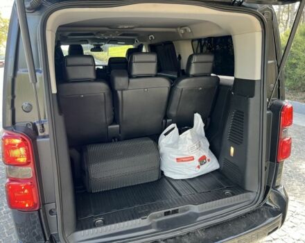 Чорний Тойота Версо, об'ємом двигуна 2 л та пробігом 215 тис. км за 25800 $, фото 18 на Automoto.ua