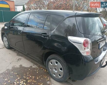 Чорний Тойота Версо, об'ємом двигуна 1.8 л та пробігом 180 тис. км за 10900 $, фото 4 на Automoto.ua