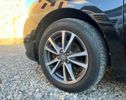 Черный Тойота Версо, объемом двигателя 2 л и пробегом 232 тыс. км за 8999 $, фото 11 на Automoto.ua