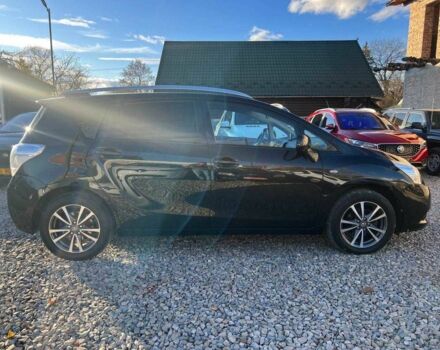 Черный Тойота Версо, объемом двигателя 2 л и пробегом 232 тыс. км за 8999 $, фото 6 на Automoto.ua