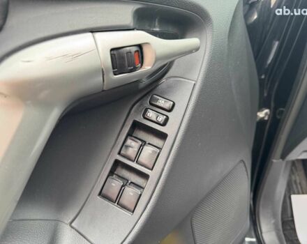 Черный Тойота Версо, объемом двигателя 2 л и пробегом 278 тыс. км за 9490 $, фото 9 на Automoto.ua