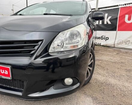 Черный Тойота Версо, объемом двигателя 2 л и пробегом 278 тыс. км за 9490 $, фото 1 на Automoto.ua