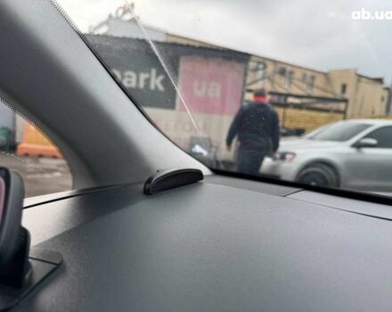 Черный Тойота Версо, объемом двигателя 2 л и пробегом 278 тыс. км за 9490 $, фото 17 на Automoto.ua