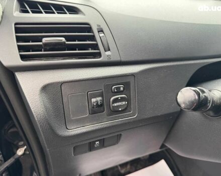 Черный Тойота Версо, объемом двигателя 2 л и пробегом 278 тыс. км за 9490 $, фото 10 на Automoto.ua