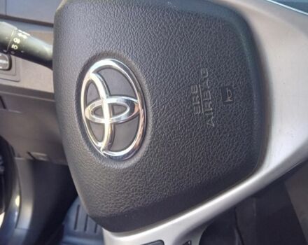 Черный Тойота Версо, объемом двигателя 2 л и пробегом 278 тыс. км за 9500 $, фото 5 на Automoto.ua