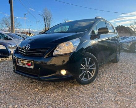 Чорний Тойота Версо, об'ємом двигуна 2 л та пробігом 232 тис. км за 8999 $, фото 1 на Automoto.ua