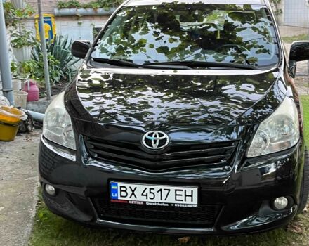 Чорний Тойота Версо, об'ємом двигуна 2.2 л та пробігом 228 тис. км за 7800 $, фото 1 на Automoto.ua