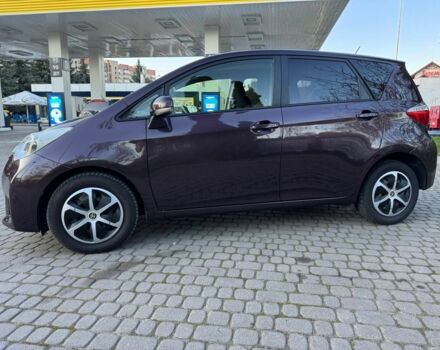 Фиолетовый Тойота Версо, объемом двигателя 1.4 л и пробегом 244 тыс. км за 8999 $, фото 2 на Automoto.ua