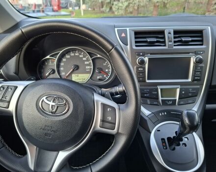 Фиолетовый Тойота Версо, объемом двигателя 1.4 л и пробегом 244 тыс. км за 8999 $, фото 19 на Automoto.ua