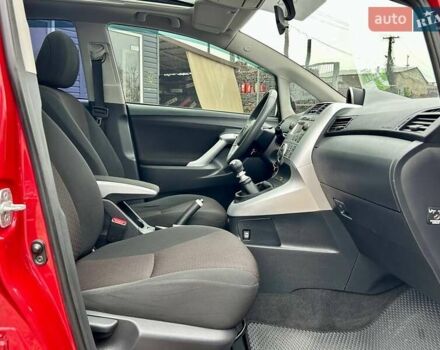 Красный Тойота Версо, объемом двигателя 2 л и пробегом 175 тыс. км за 8700 $, фото 34 на Automoto.ua