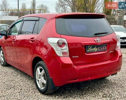 Красный Тойота Версо, объемом двигателя 2 л и пробегом 175 тыс. км за 8700 $, фото 7 на Automoto.ua