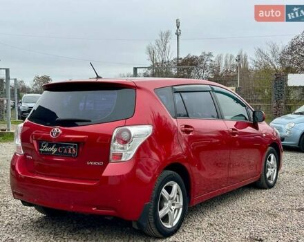 Красный Тойота Версо, объемом двигателя 2 л и пробегом 175 тыс. км за 8700 $, фото 3 на Automoto.ua