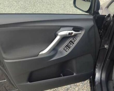 Тойота Версо, объемом двигателя 1.8 л и пробегом 221 тыс. км за 10499 $, фото 5 на Automoto.ua