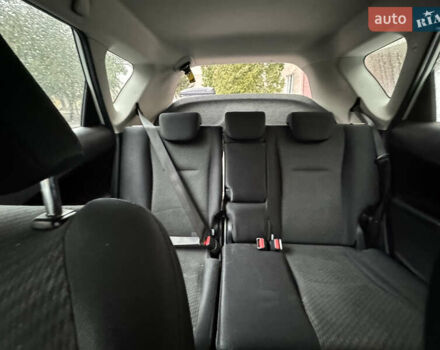 Тойота Версо, объемом двигателя 1.4 л и пробегом 160 тыс. км за 8800 $, фото 11 на Automoto.ua