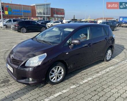 Тойота Версо, объемом двигателя 2 л и пробегом 292 тыс. км за 8100 $, фото 1 на Automoto.ua