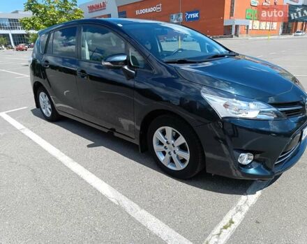 Тойота Версо, объемом двигателя 1.6 л и пробегом 103 тыс. км за 12000 $, фото 1 на Automoto.ua