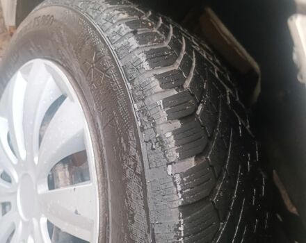 Сірий Тойота Версо, об'ємом двигуна 2 л та пробігом 345 тис. км за 2500 $, фото 7 на Automoto.ua