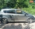 Серый Тойота Версо, объемом двигателя 2 л и пробегом 340 тыс. км за 4500 $, фото 3 на Automoto.ua